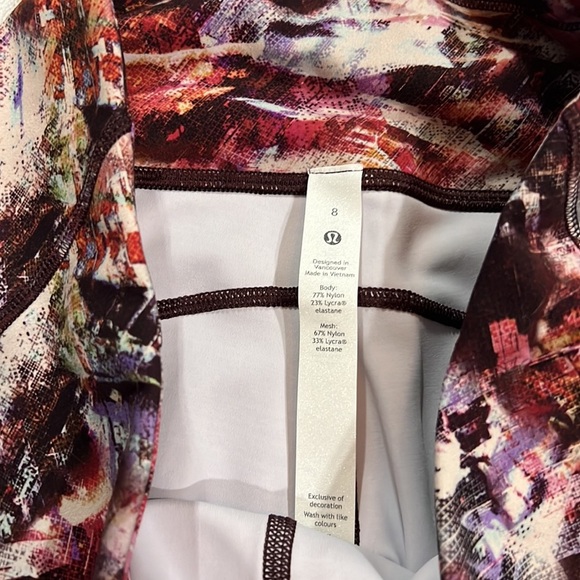 Everlux and Mesh Lululemon Set - Picture 10 of 10